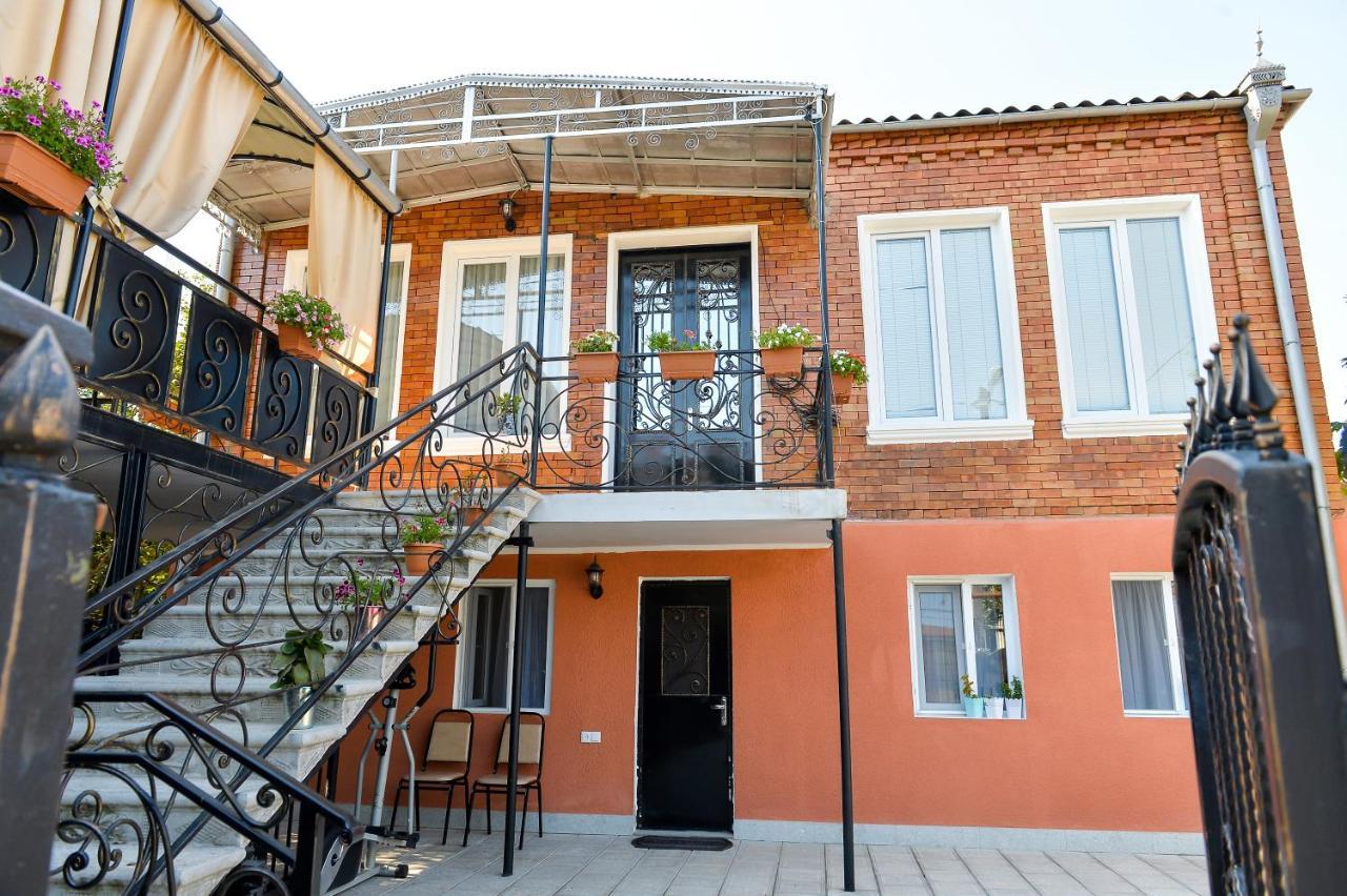 Bibi Hotel Kʼutʼaisi Exterior foto