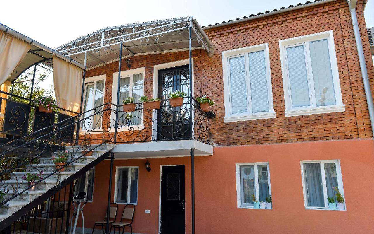 Bibi Hotel Kʼutʼaisi Exterior foto